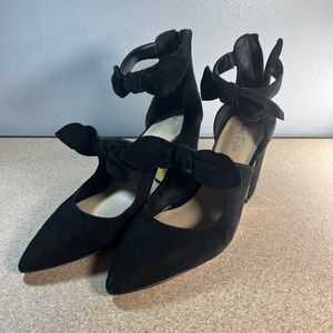 Lord & Taylor Heels Women’s Size 9.5